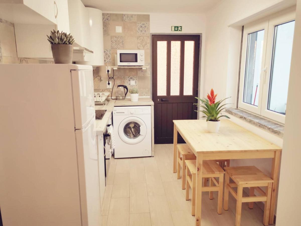 Small House With Private Park And Yard Terrugem المظهر الخارجي الصورة