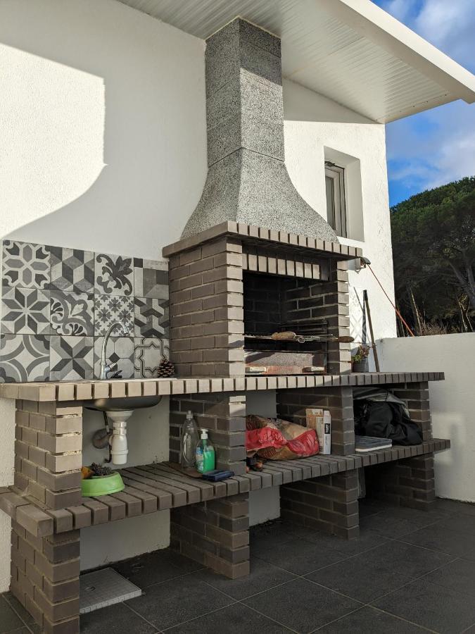 Small House With Private Park And Yard Terrugem المظهر الخارجي الصورة